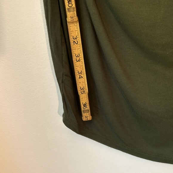 Feathers Maternity Dresses knit comfy set of 2 military green and mauve EUC - Picture 13 of 15